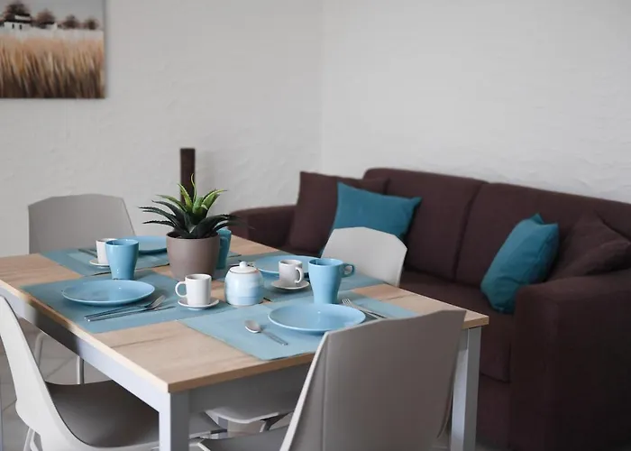 Blue - A Due Passi Dal Lago, Parcheggio Privato Lazise