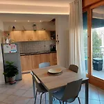 Blue - A Due Passi Dal Lago, Parcheggio Privato Apartament