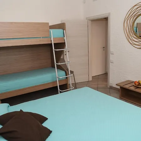 Blue - A Due Passi Dal Lago, Parcheggio Privato Apartamento