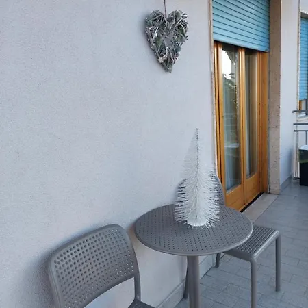 Apartamento Blue - A Due Passi Dal Lago, Parcheggio Privato