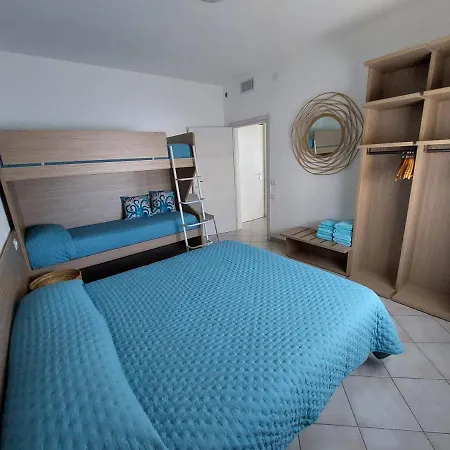 Blue - A Due Passi Dal Lago, Parcheggio Privato Apartamento